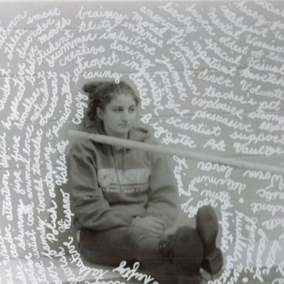 Meet your Posher, Sophia - Picture 2 of 2